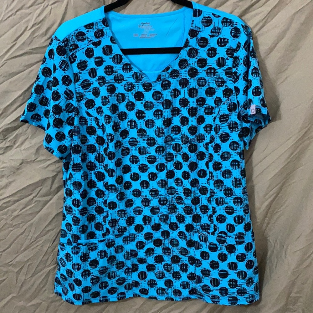 Cherokee Infinity Scrub Top
